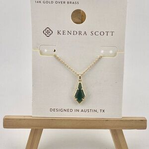 Kendra Scott Necklace